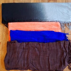 Scarves/Shawls